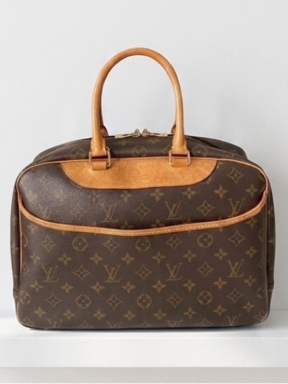 Louis Vuitton Deauville Monogram Travel Bag Cosmetic Weekender Handbag, with COA